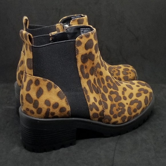 🔥 Women's Combat Boot Leopard Print Boot Size 7 - Picture 10 of 11